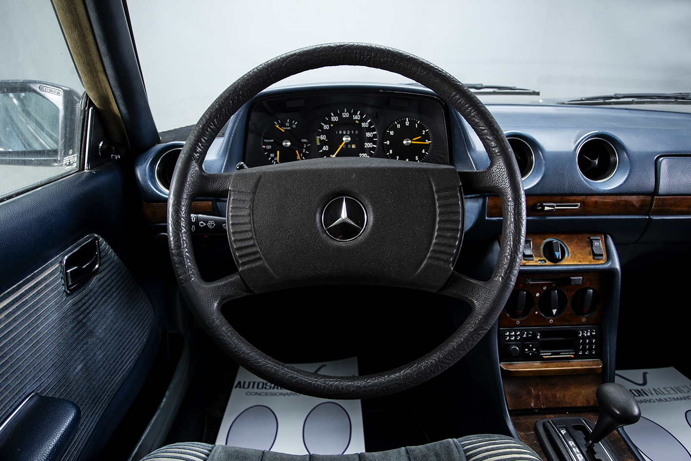 Mercedes-Benz / 280 CE (W123)