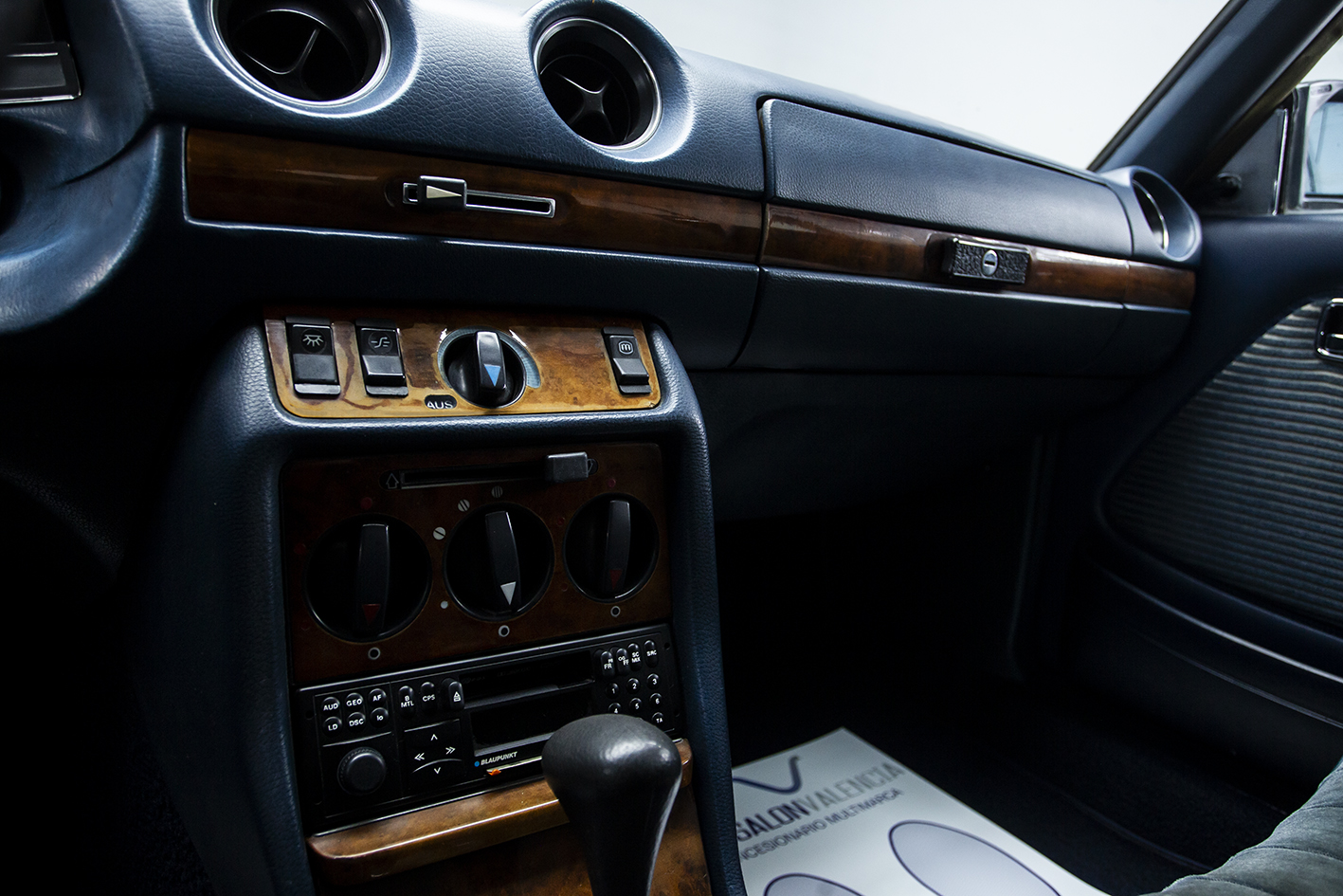 Mercedes-Benz / 280 CE (W123)