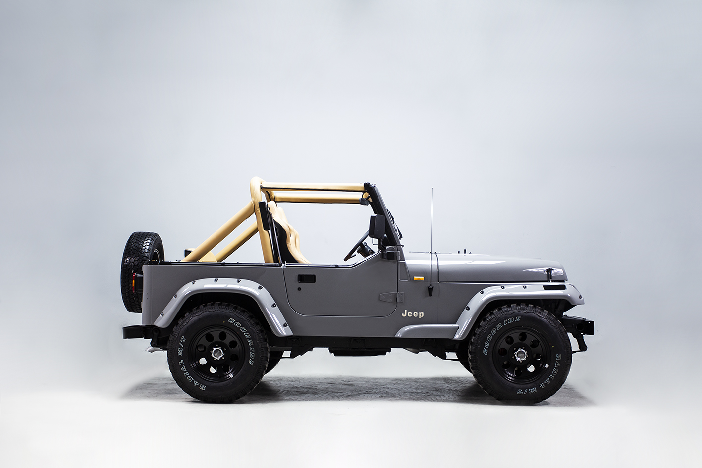 Jeep / Wrangler 2.5 Soft Top YJ