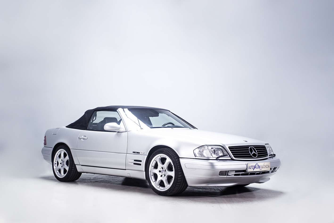 Mercedes-Benz / SL 500  