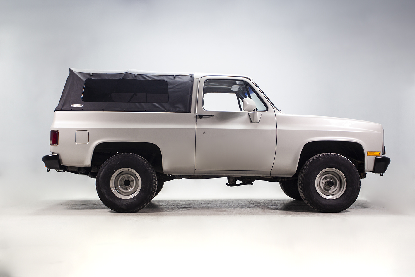 Chevrolet / K5 Blazer M1009