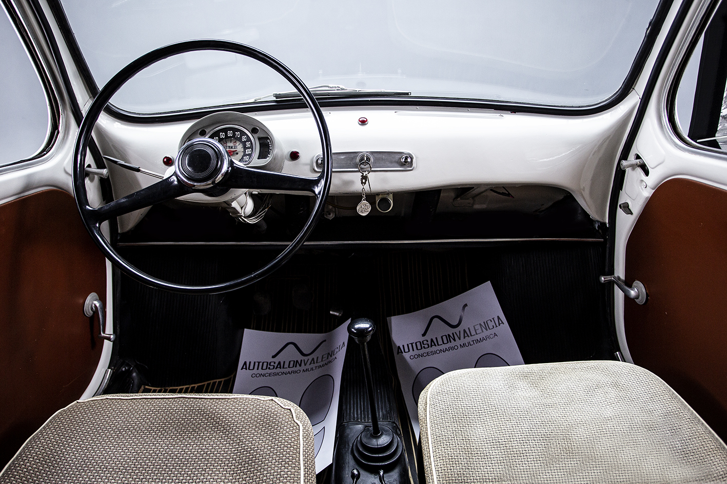 Seat / 600 Primera serie