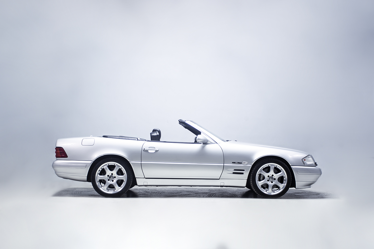 Mercedes-Benz / SL 500  