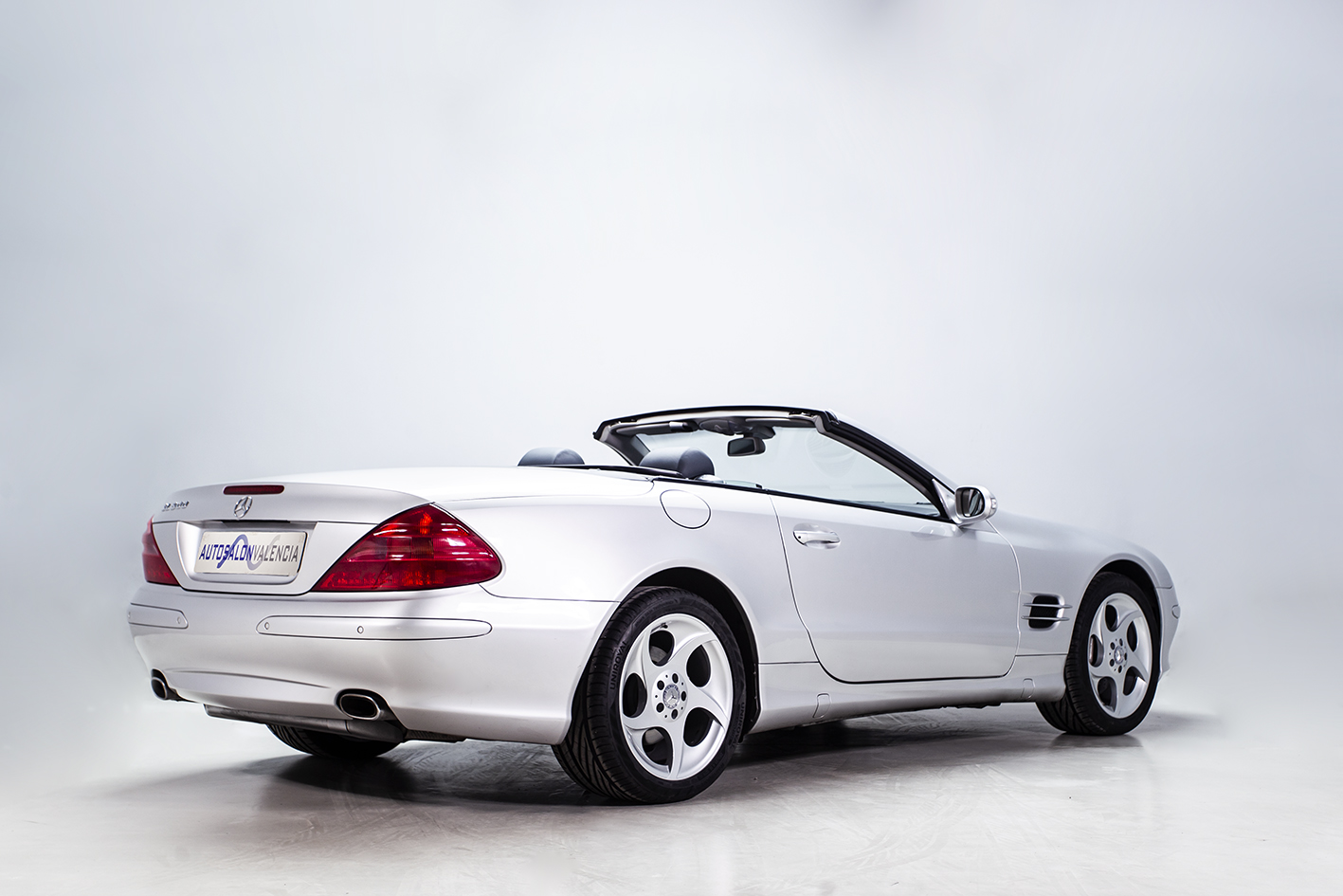 Mercedes-Benz / SL 500 W230