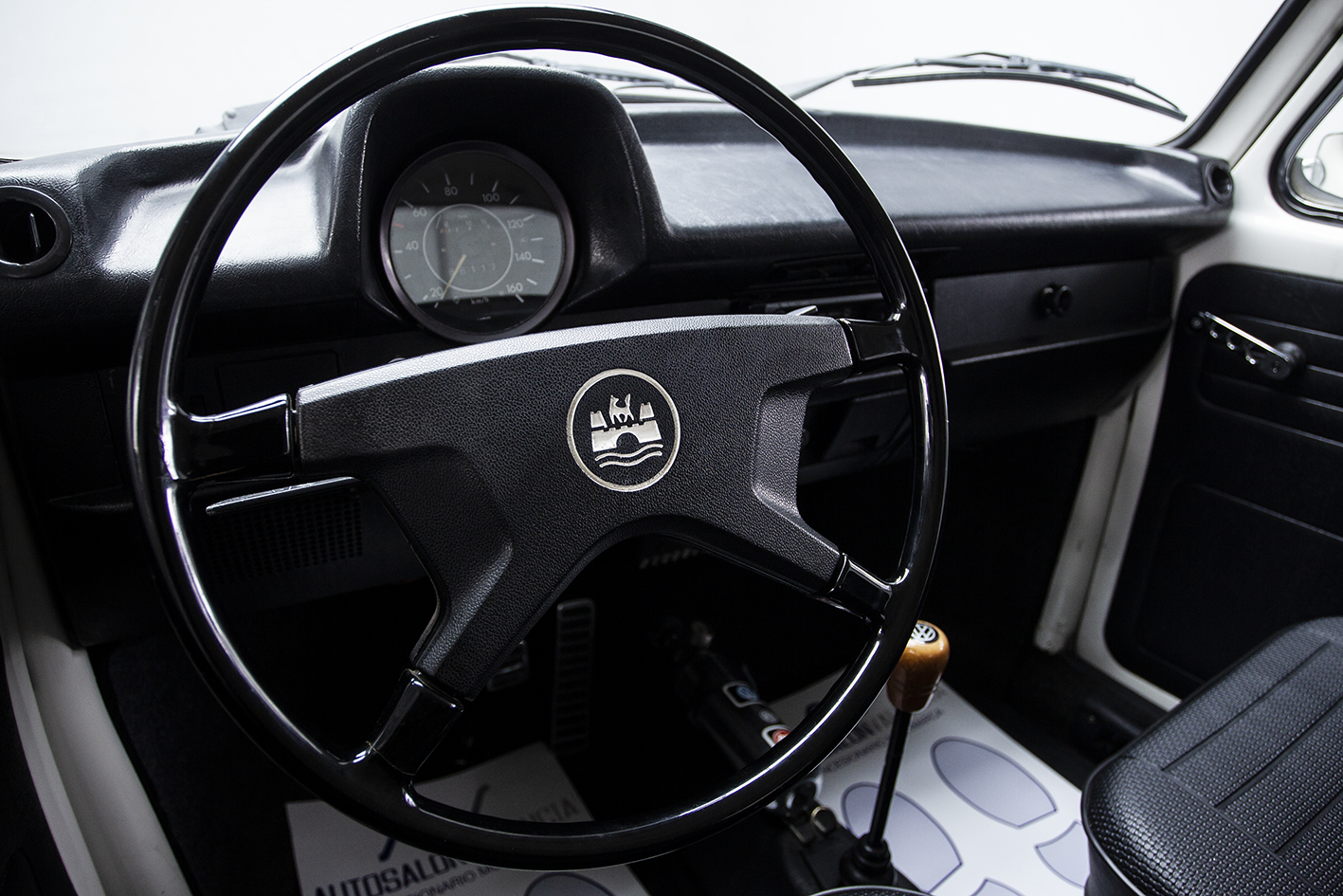 Volkswagen / Escarabajo  Kafer 1303 
