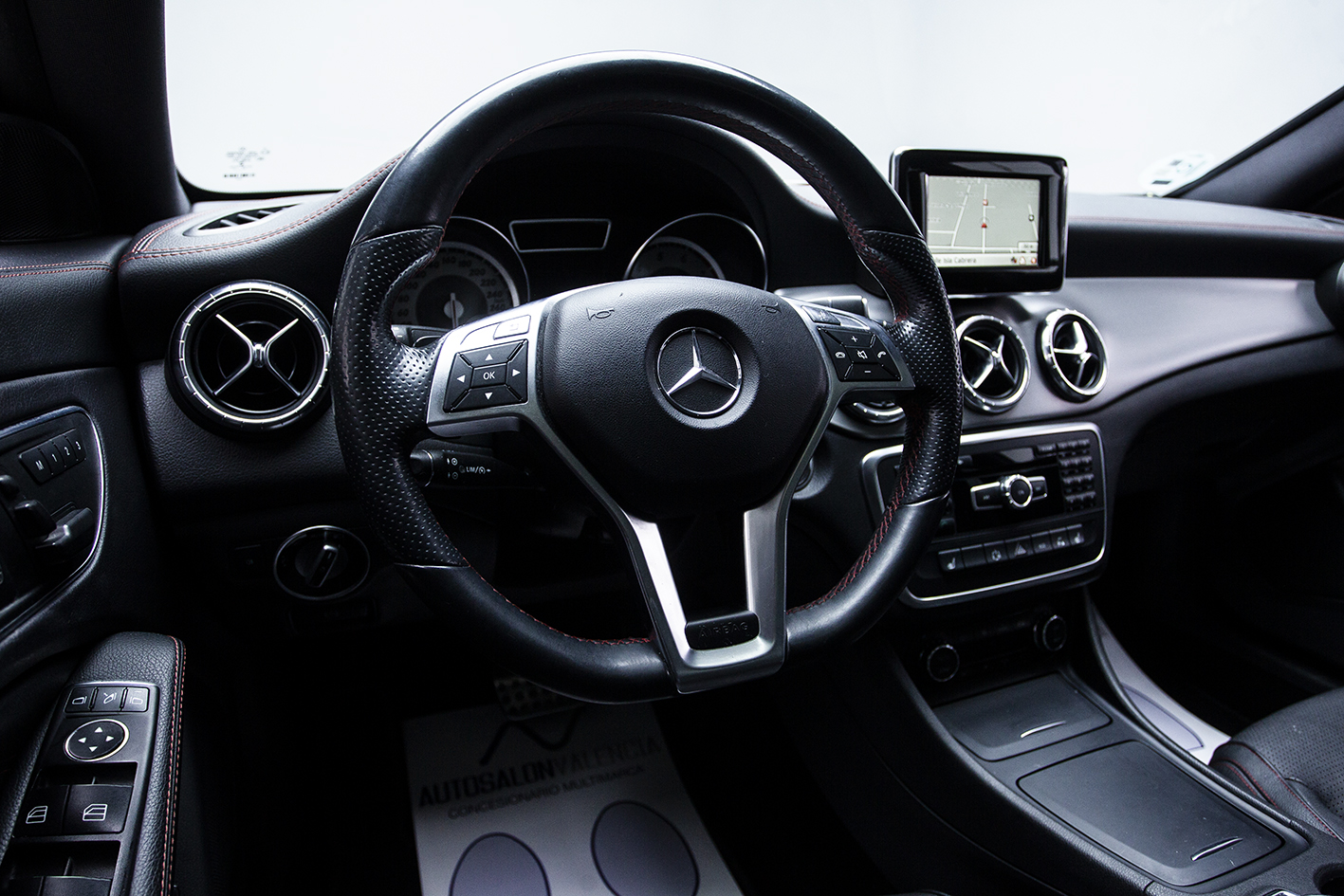 Mercedes-Benz / CLA 250 AMG