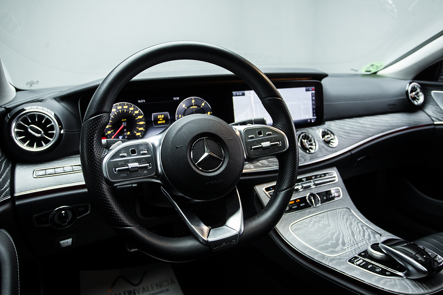 Mercedes-Benz / CLS 350 4Matic