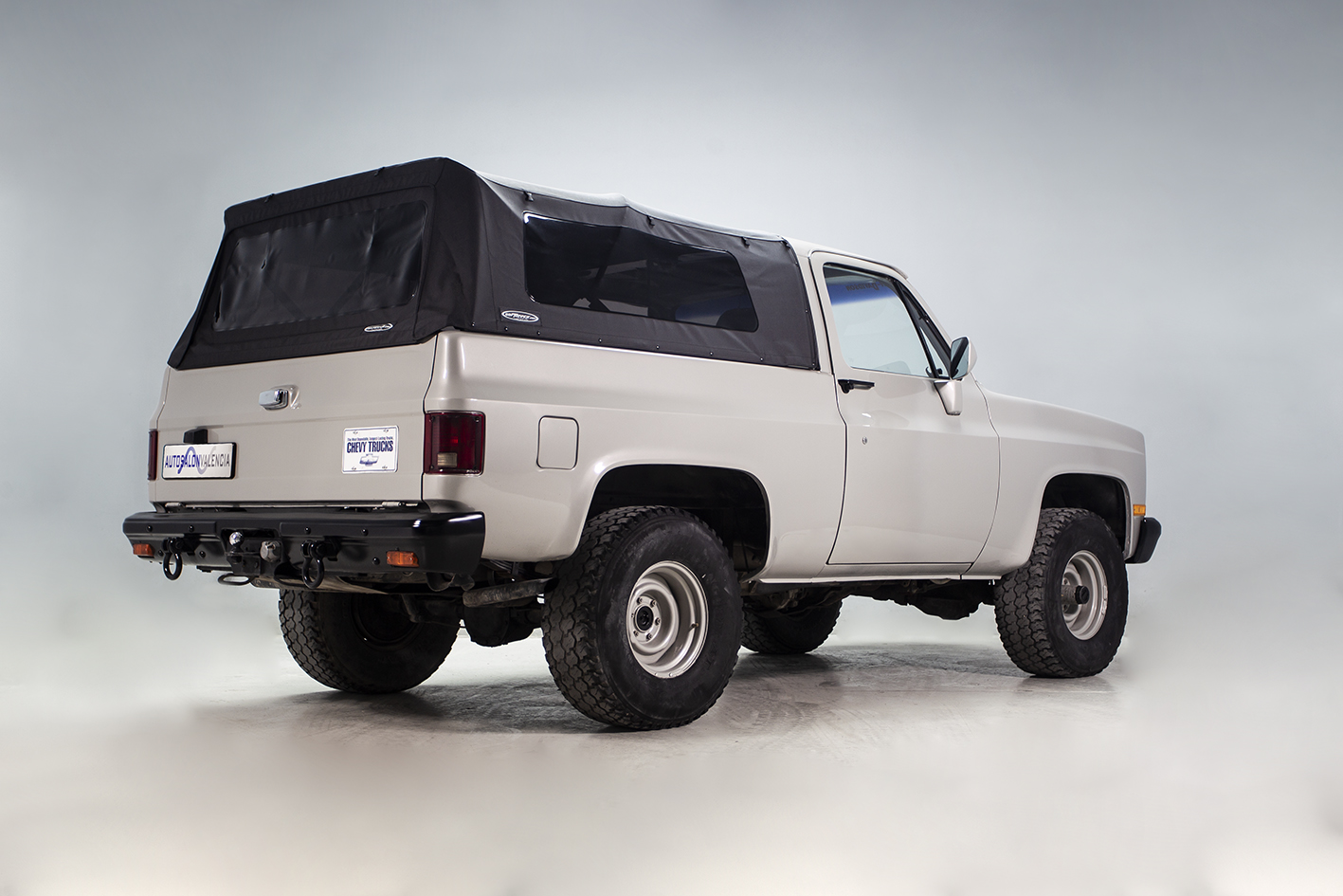 Chevrolet / K5 Blazer M1009