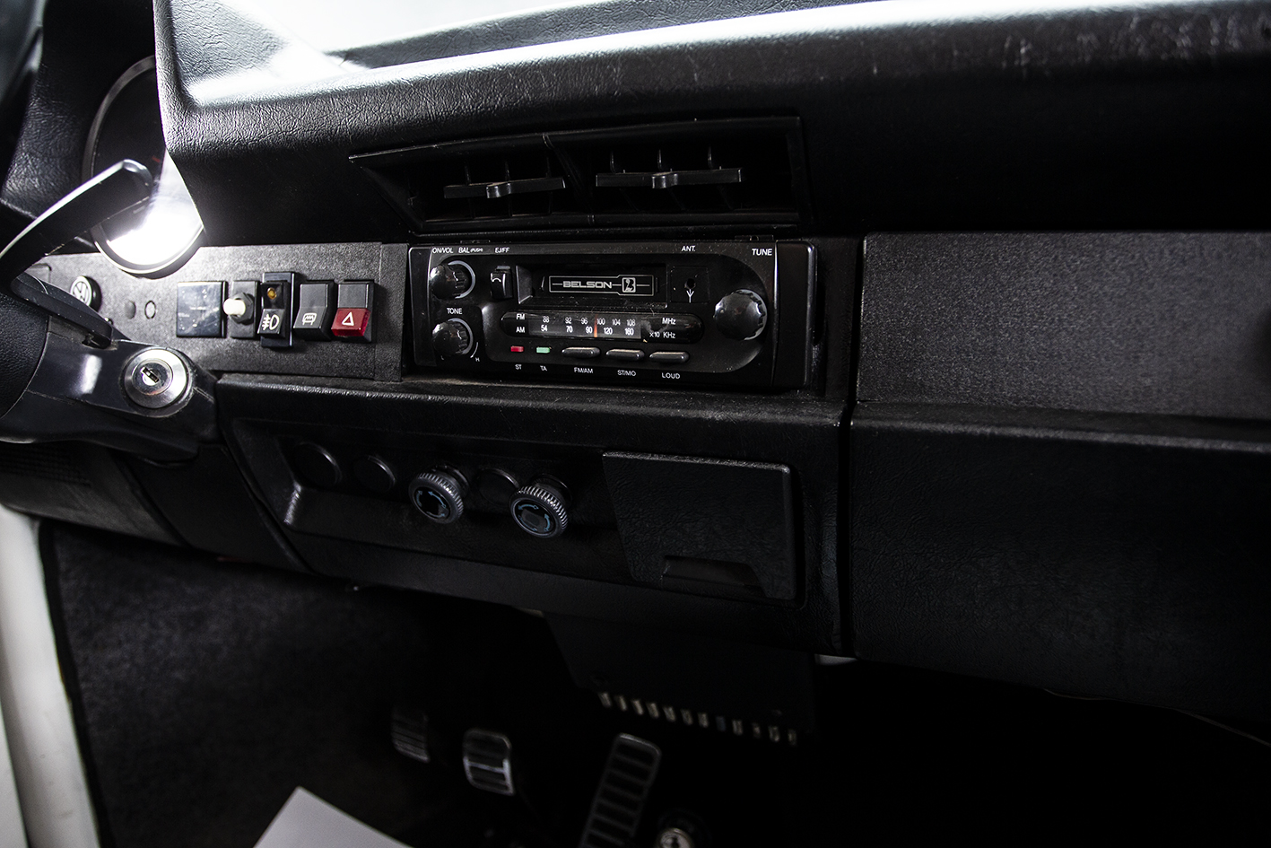 Volkswagen / Escarabajo  Kafer 1303 