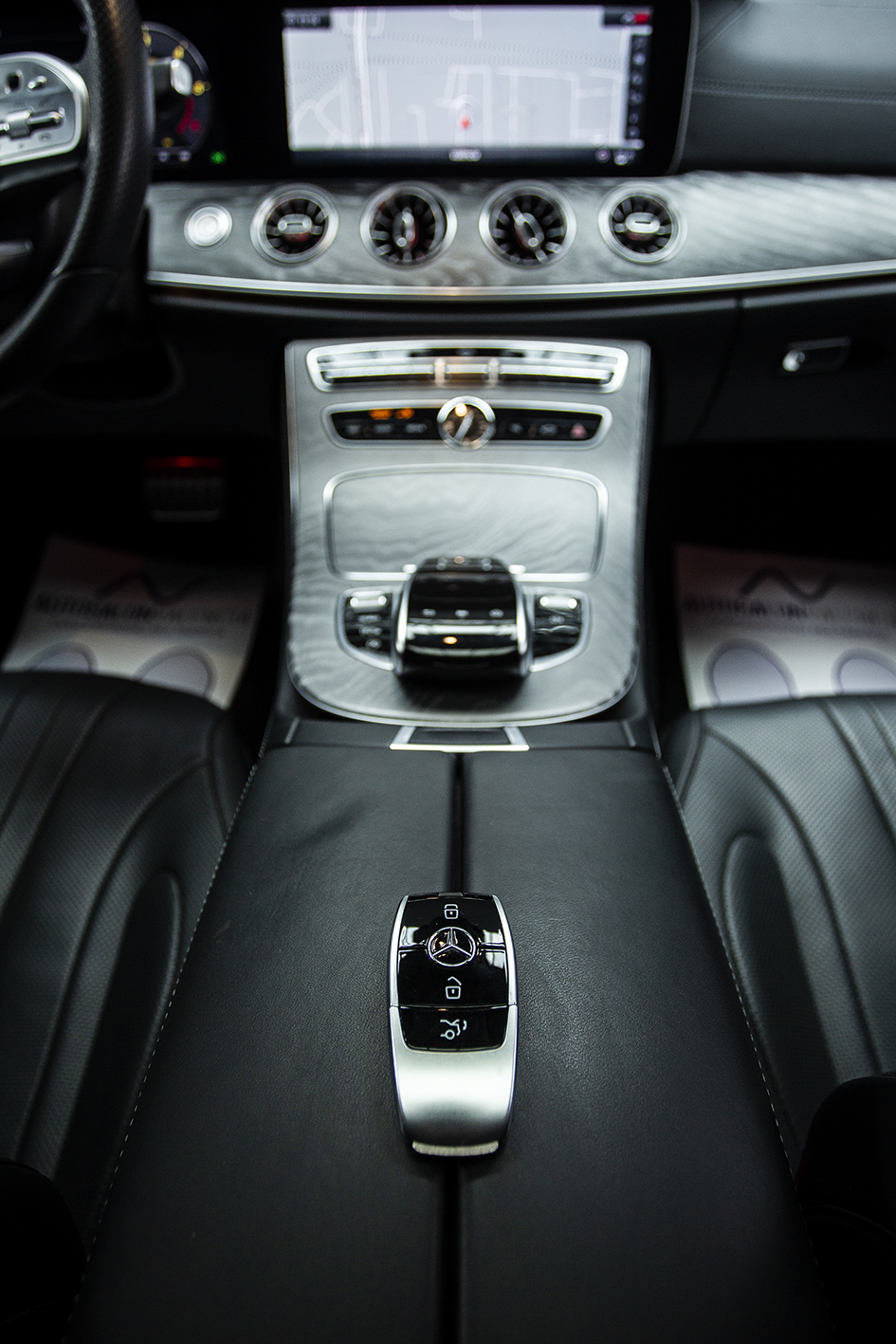Mercedes-Benz / CLS 350 4Matic