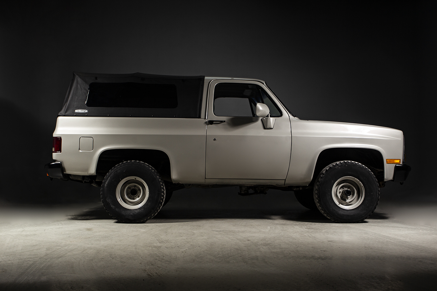 Chevrolet / K5 Blazer M1009