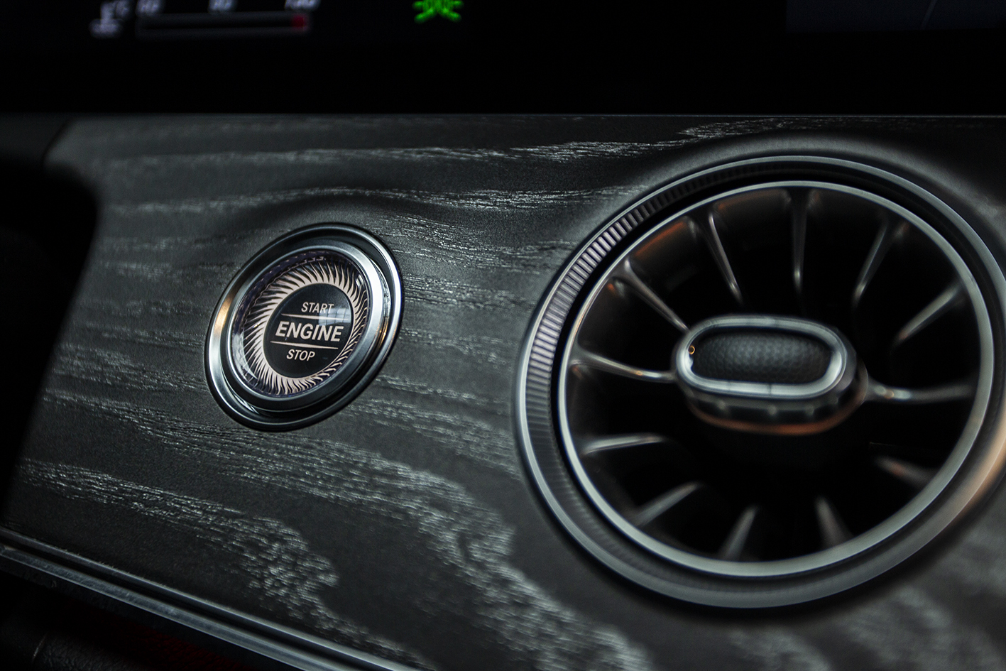 Mercedes-Benz / CLS 350 4Matic