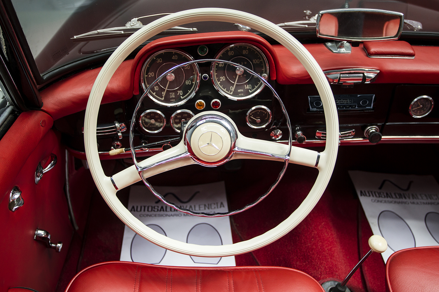 Mercedes-Benz / 190 SL