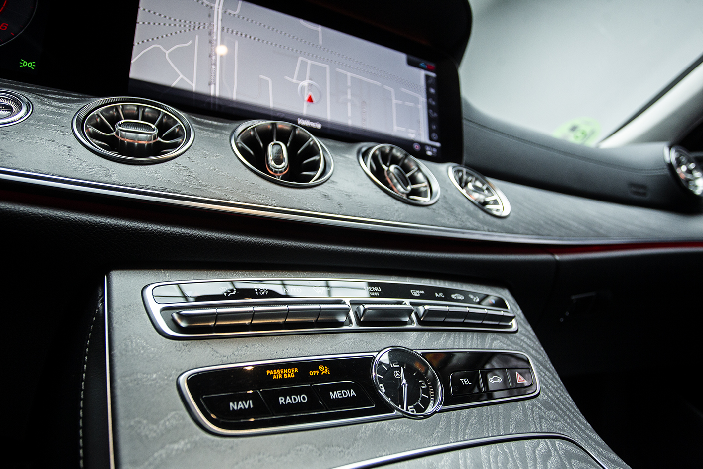 Mercedes-Benz / CLS 350 4Matic