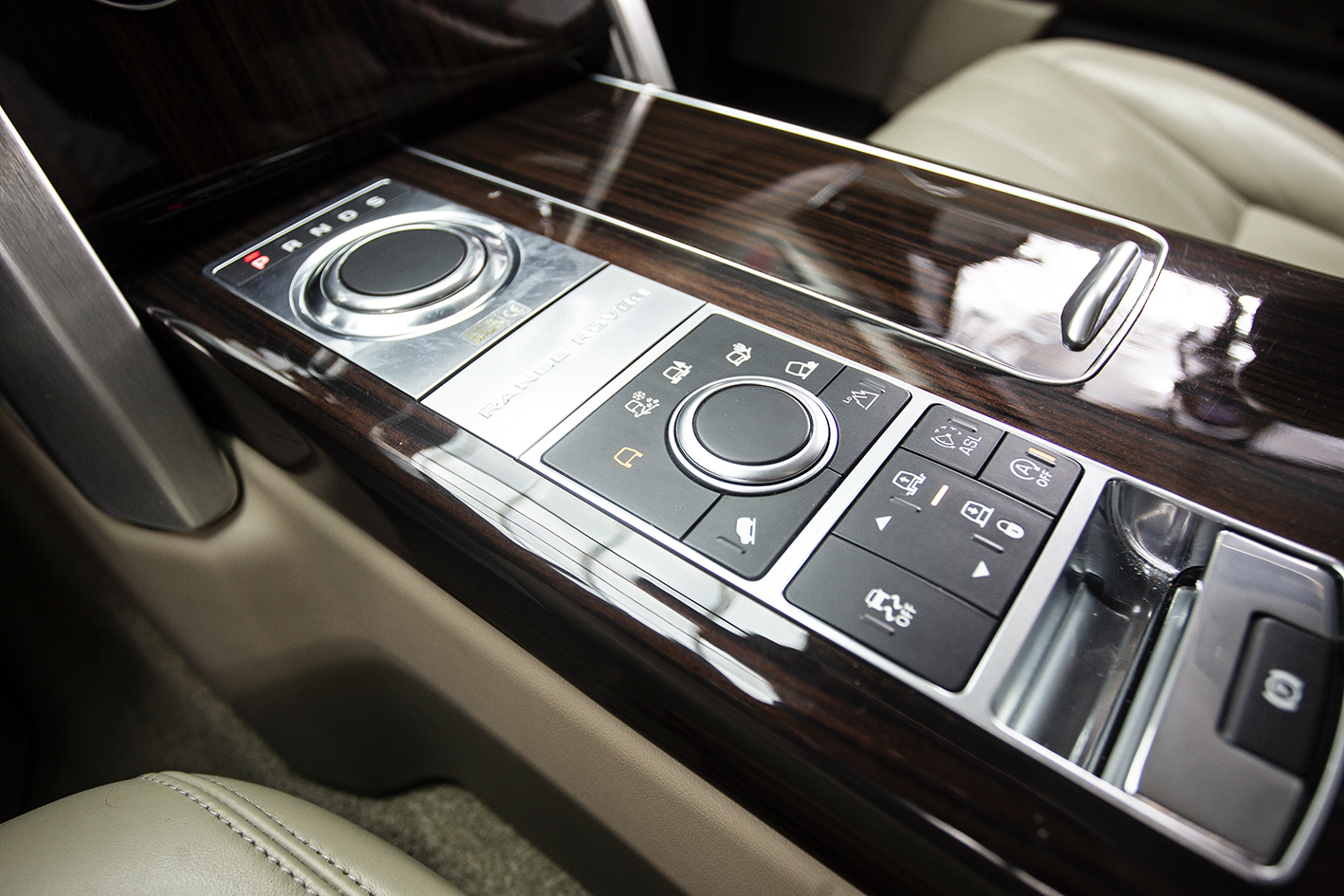 Land Rover / Range Rover Vogue 3.0 Tdv62014