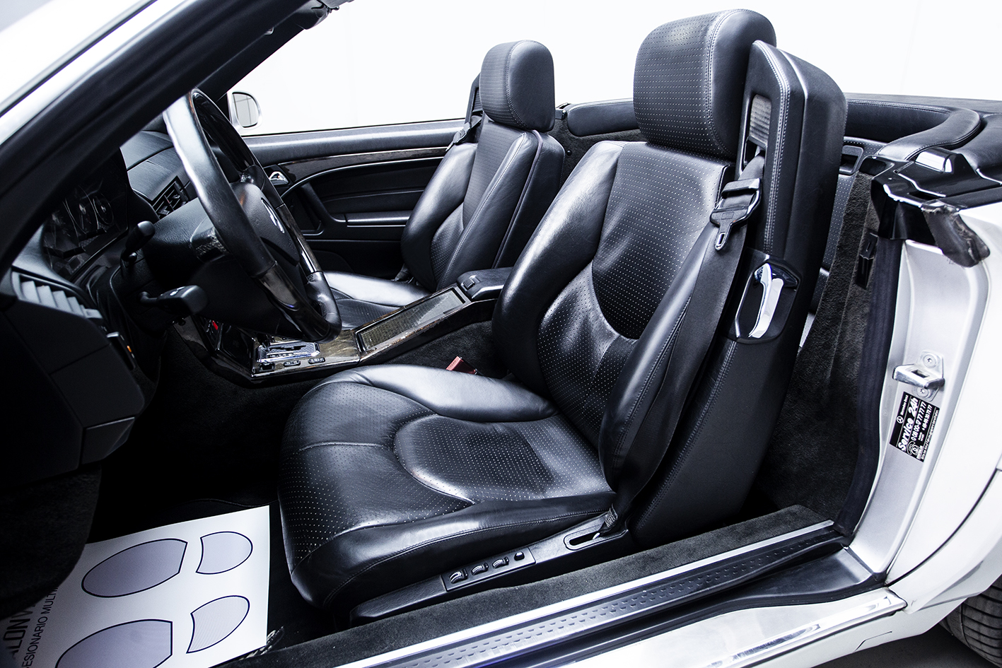 Mercedes-Benz / SL 500  