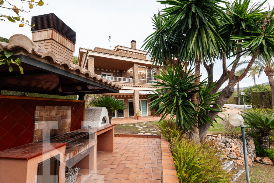 2405-Monasterios-Paseo Porta Coeli_7-029+marca