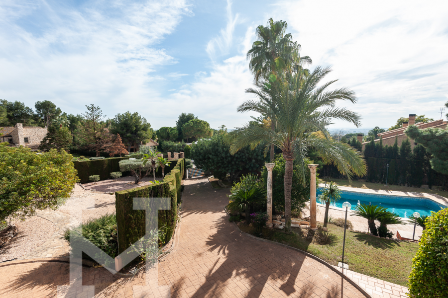 2405-Monasterios-Paseo Porta Coeli_7-146+marca