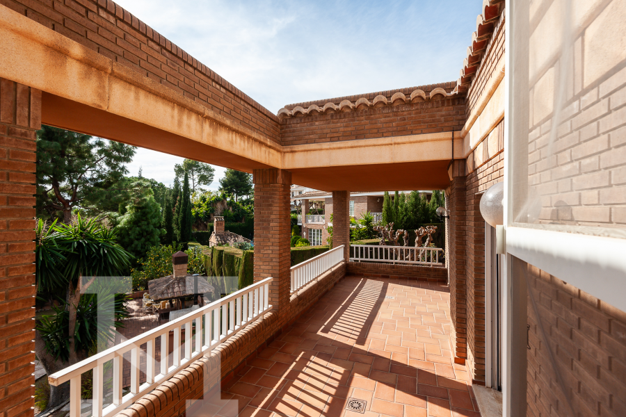 2405-Monasterios-Paseo Porta Coeli_7-149+marca
