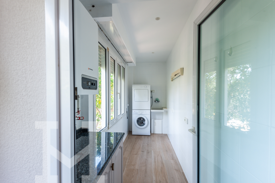 2405-Monasterios-Paseo Porta Coeli_7-174+marca