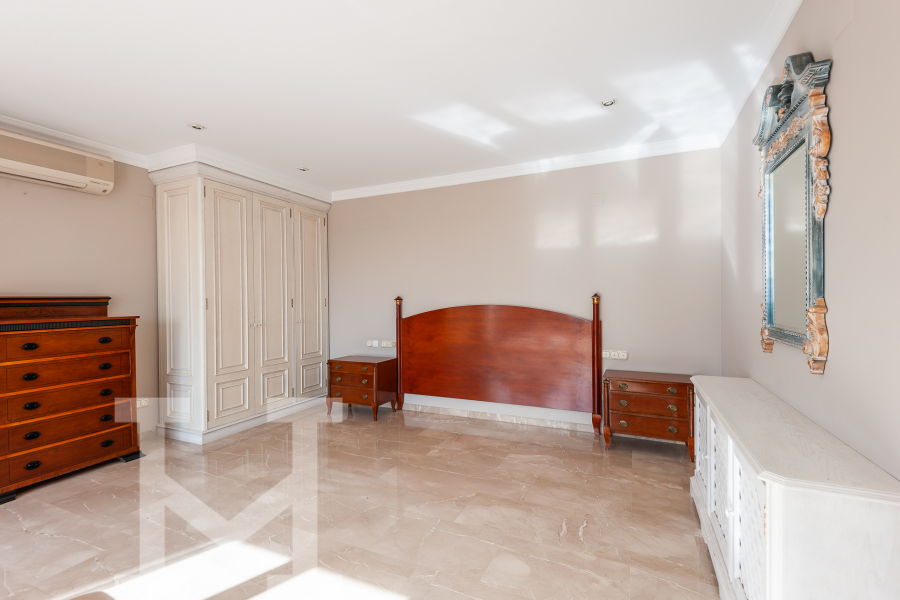2405-Monasterios-Paseo Porta Coeli_7-216+marca