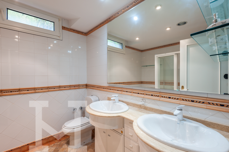 2405-Monasterios-Paseo Porta Coeli_7-267+marca