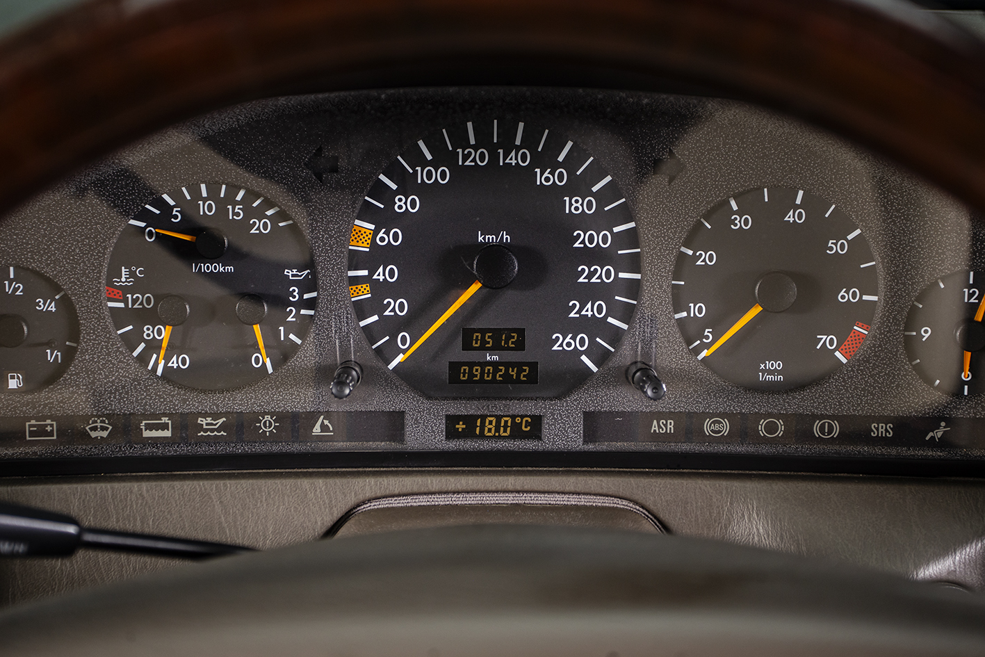 Mercedes-Benz / SL 320 (R129)