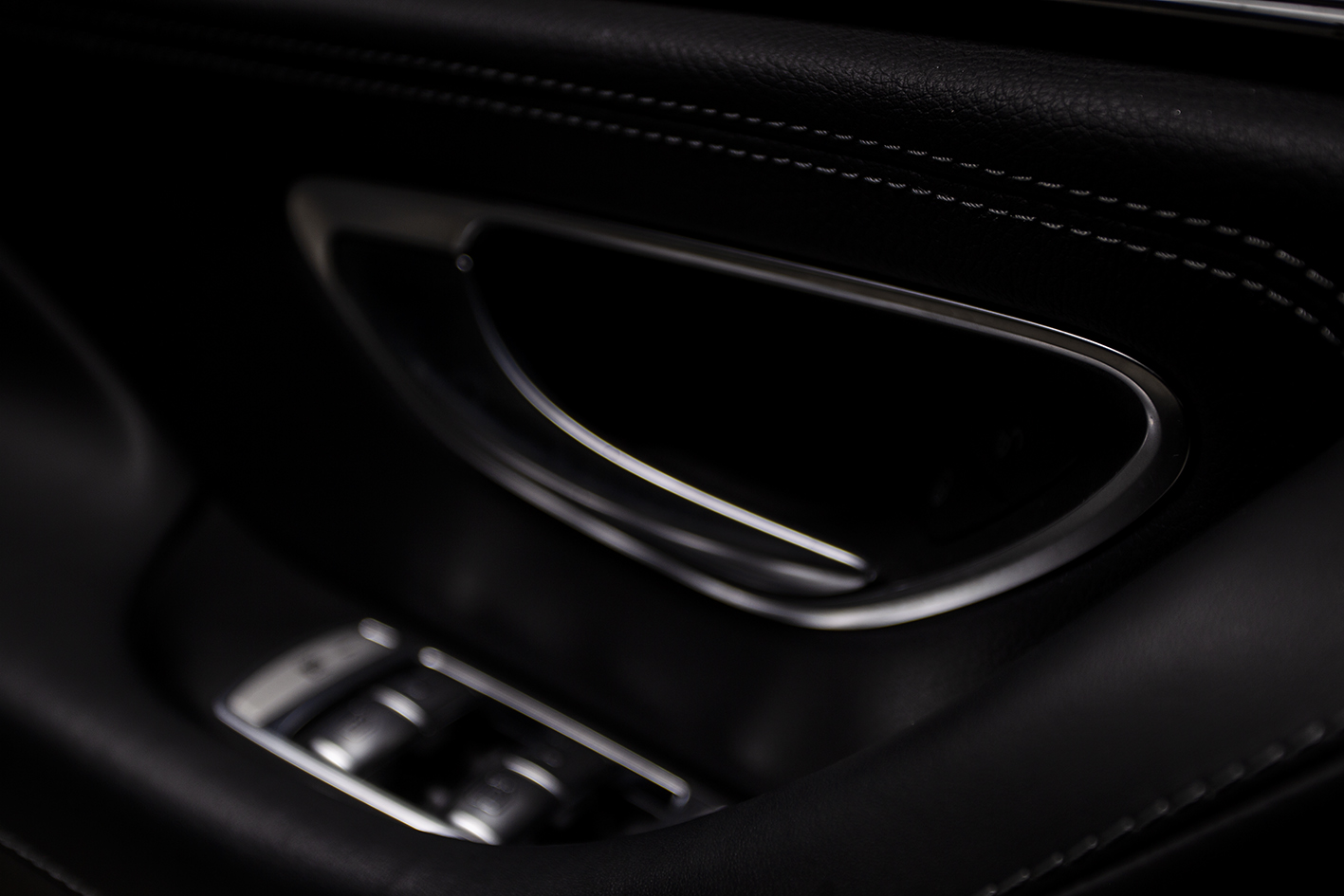 Mercedes-Benz / CLS 350 4Matic