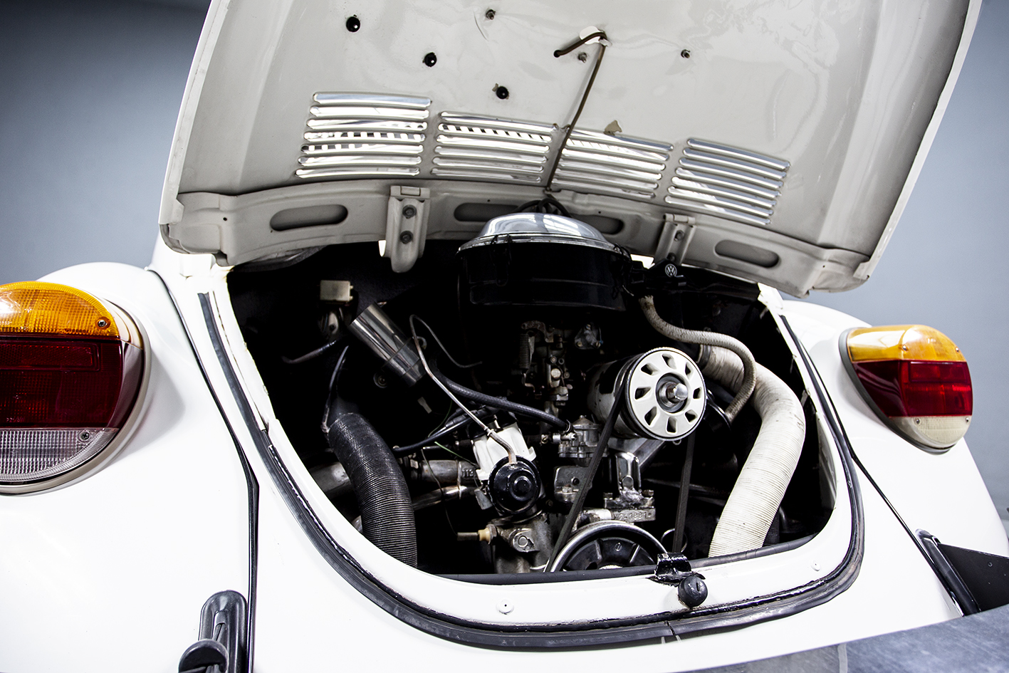 Volkswagen / Escarabajo  Kafer 1303 