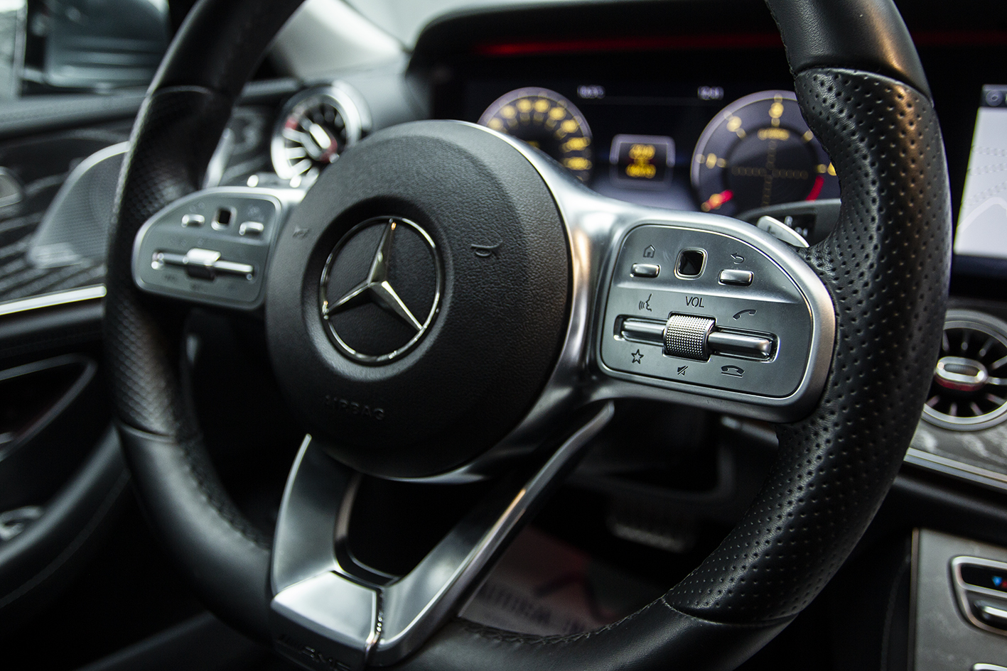 Mercedes-Benz / CLS 350 4Matic