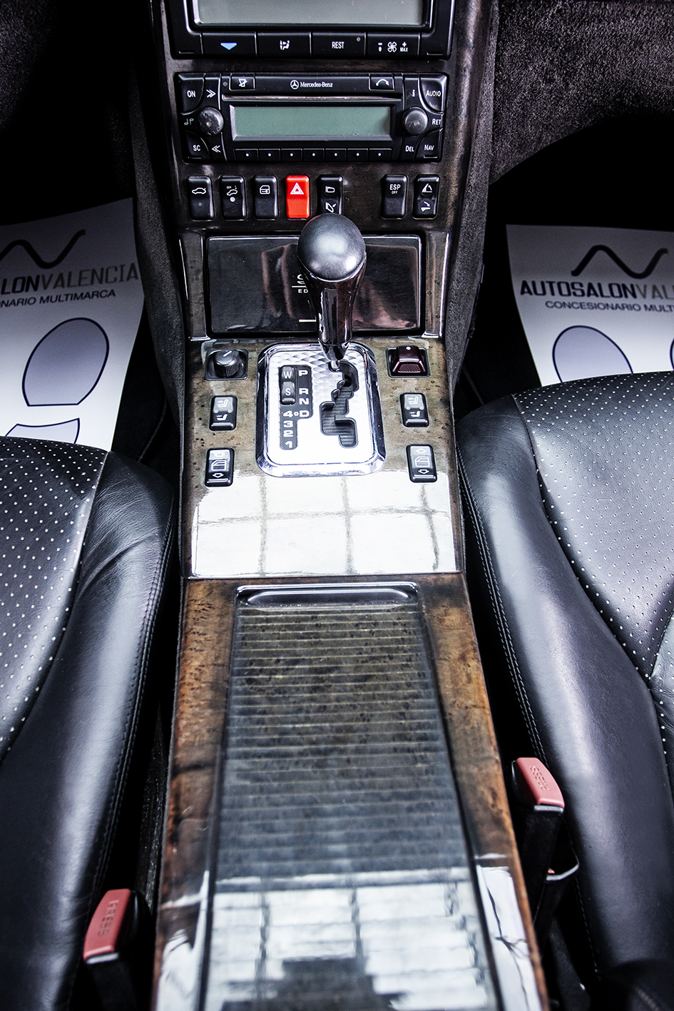 Mercedes-Benz / SL 500  