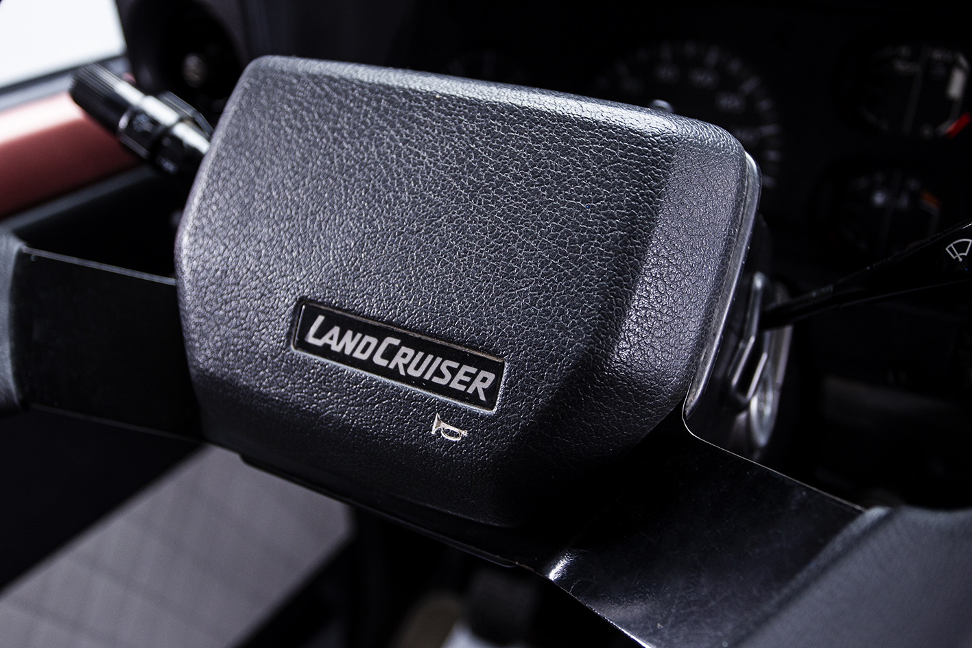 Toyota / Land Cruiser BJ 73