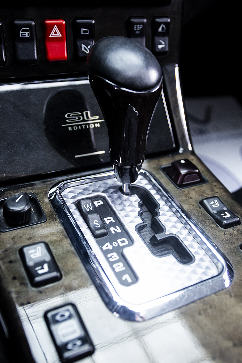 Mercedes-Benz / SL 500  