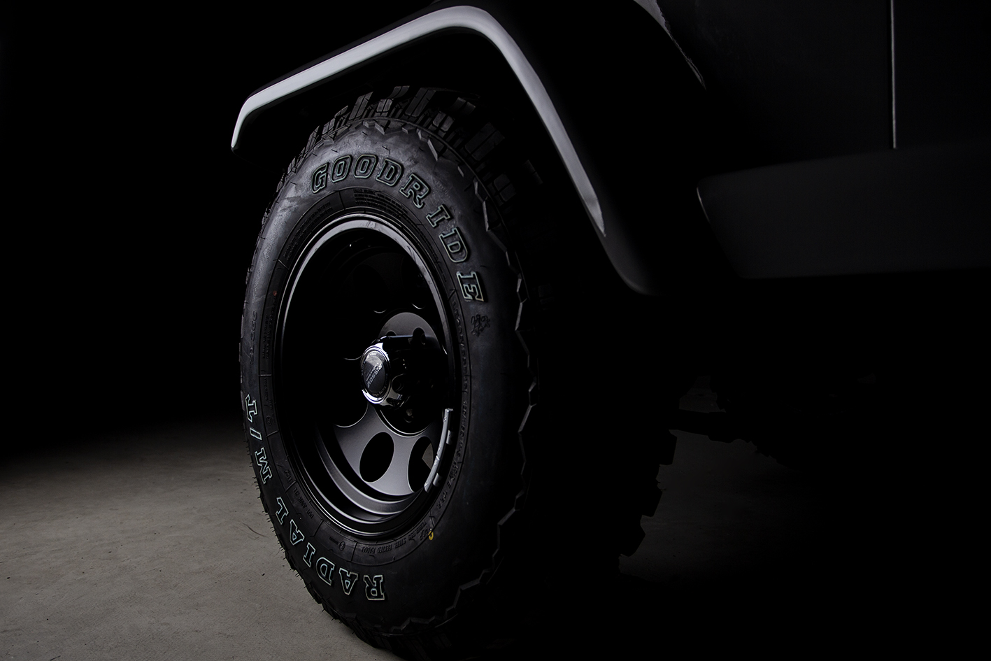 Jeep / Wrangler 2.5 Soft Top YJ