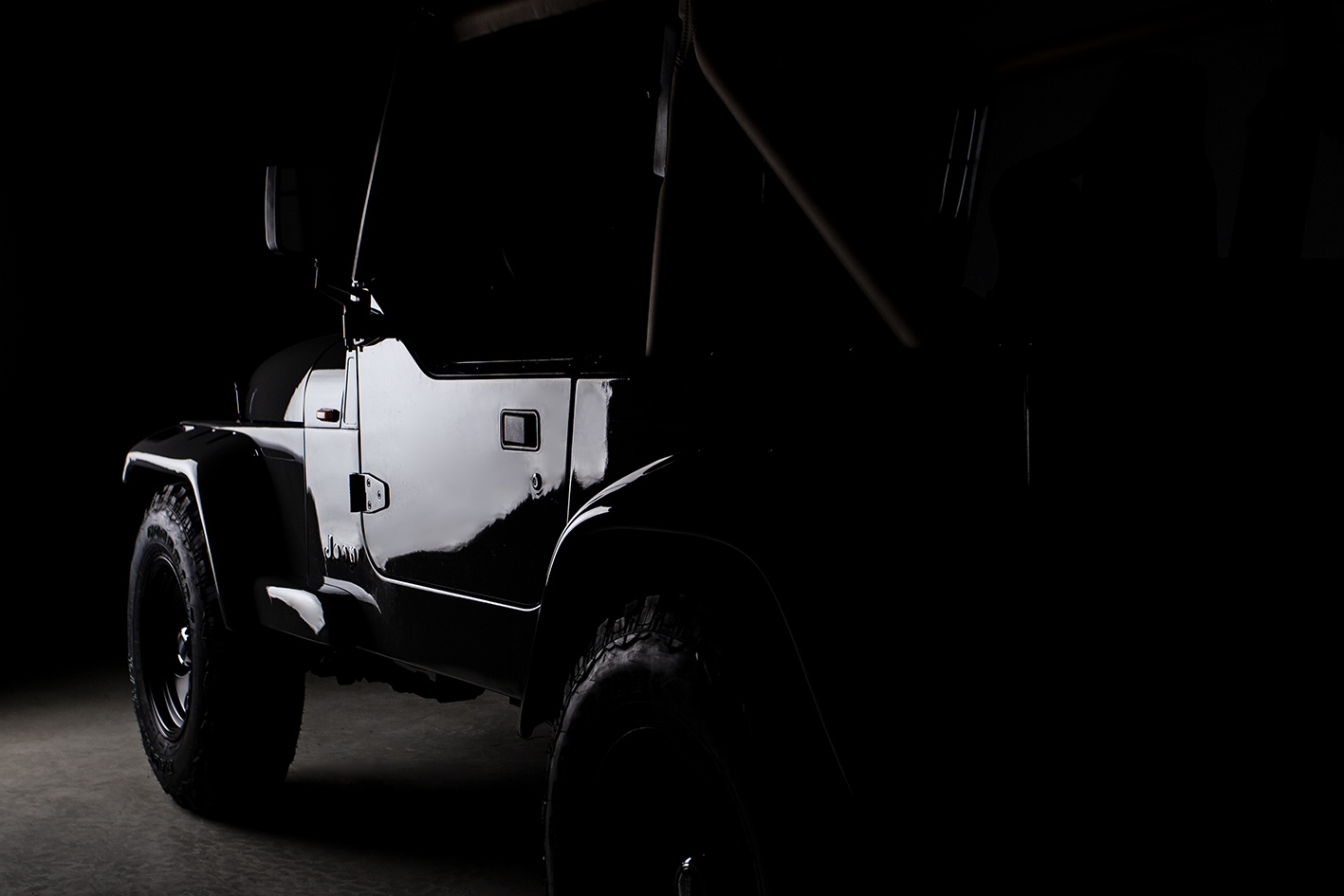 Jeep / Wrangler 2.5 Soft Top YJ