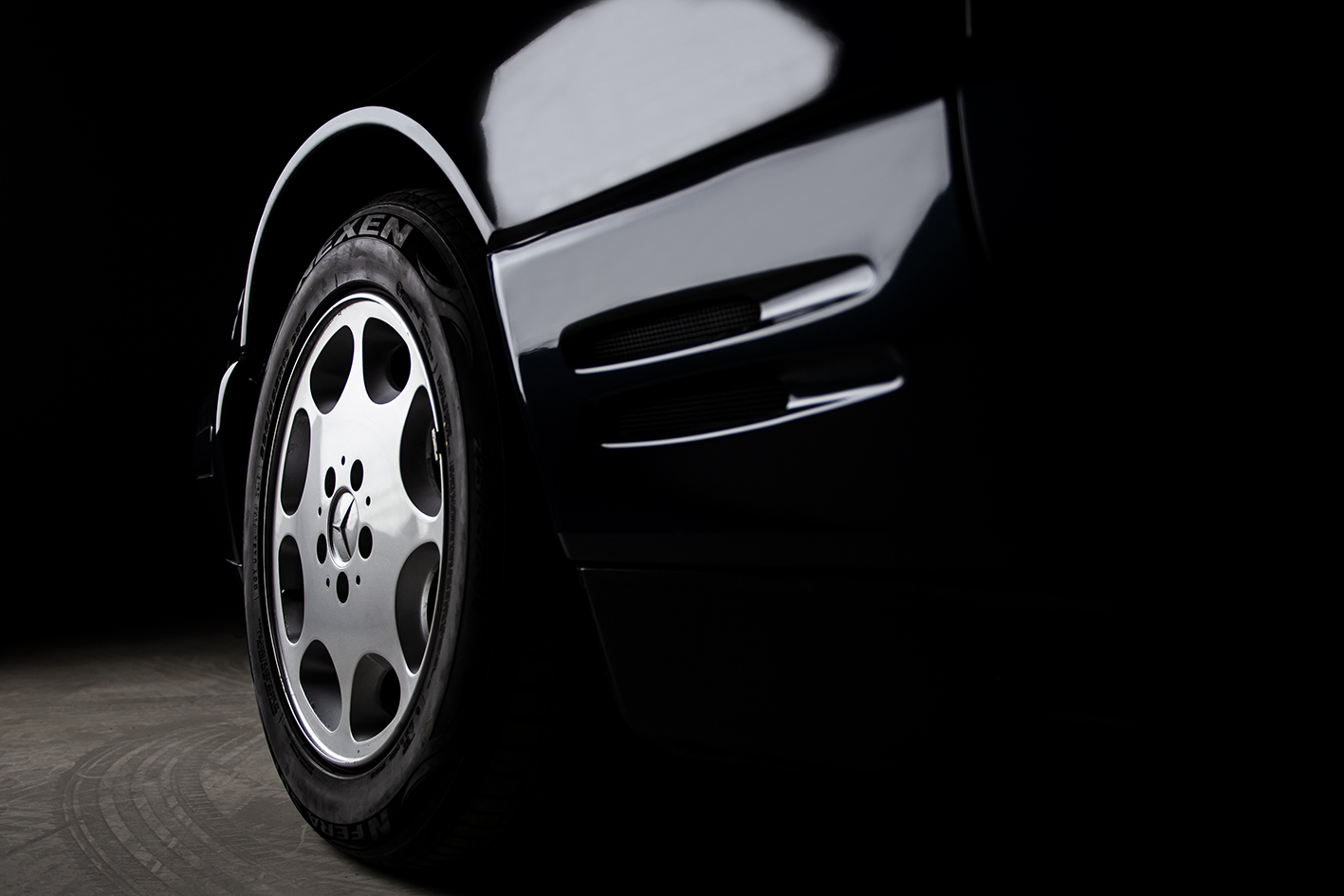 Mercedes-Benz / SL 320 (R129)