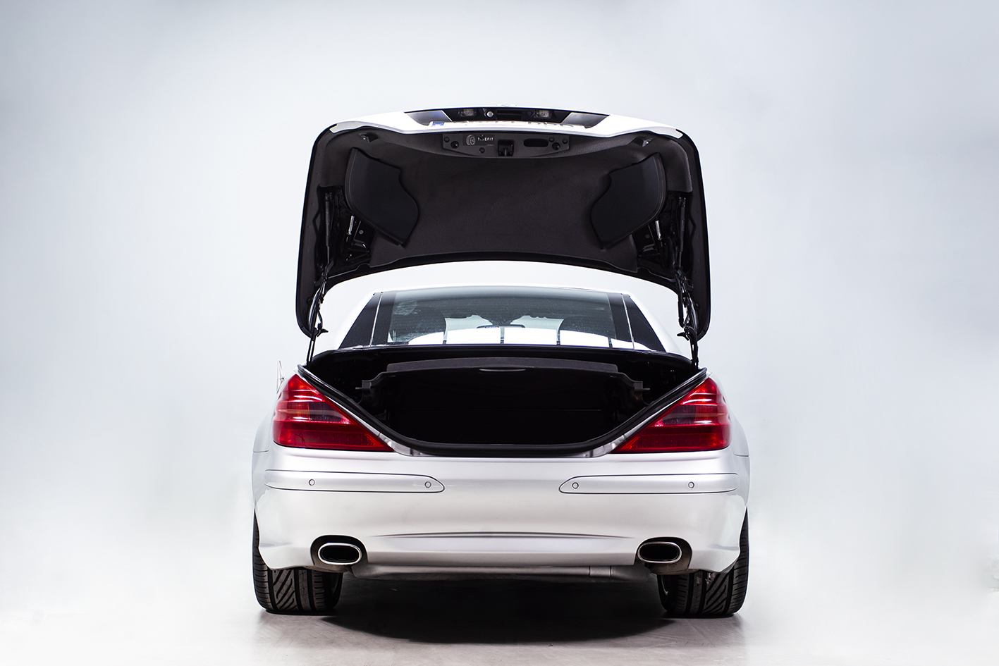 Mercedes-Benz / SL 500 W230