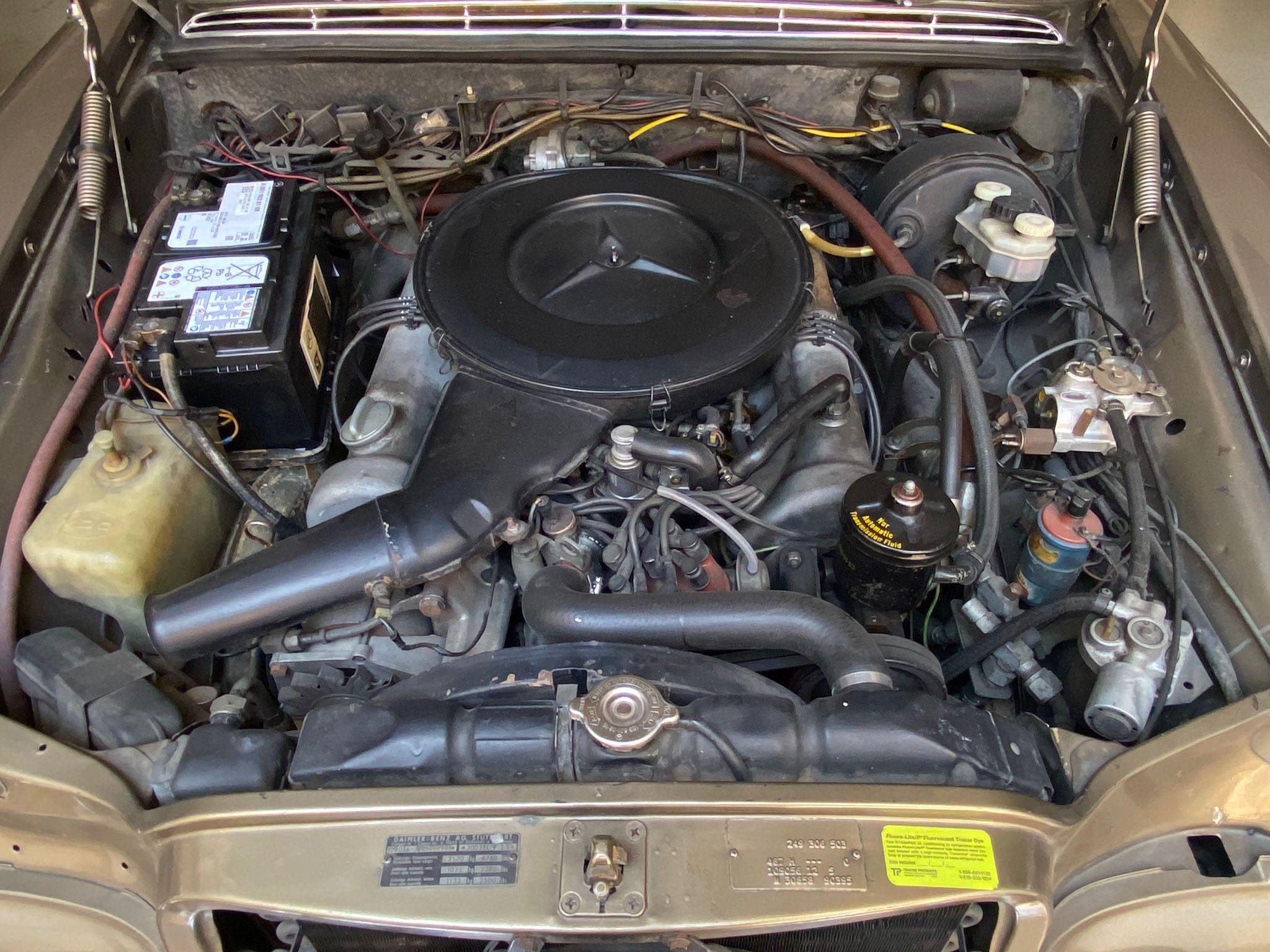 Mercedes-Benz / 300 SEL 3.5