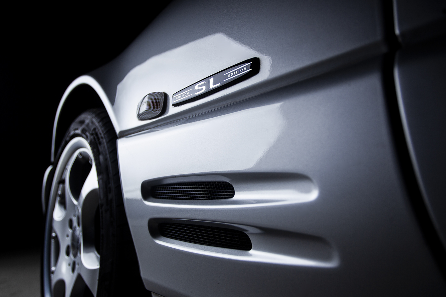 Mercedes-Benz / SL 500  