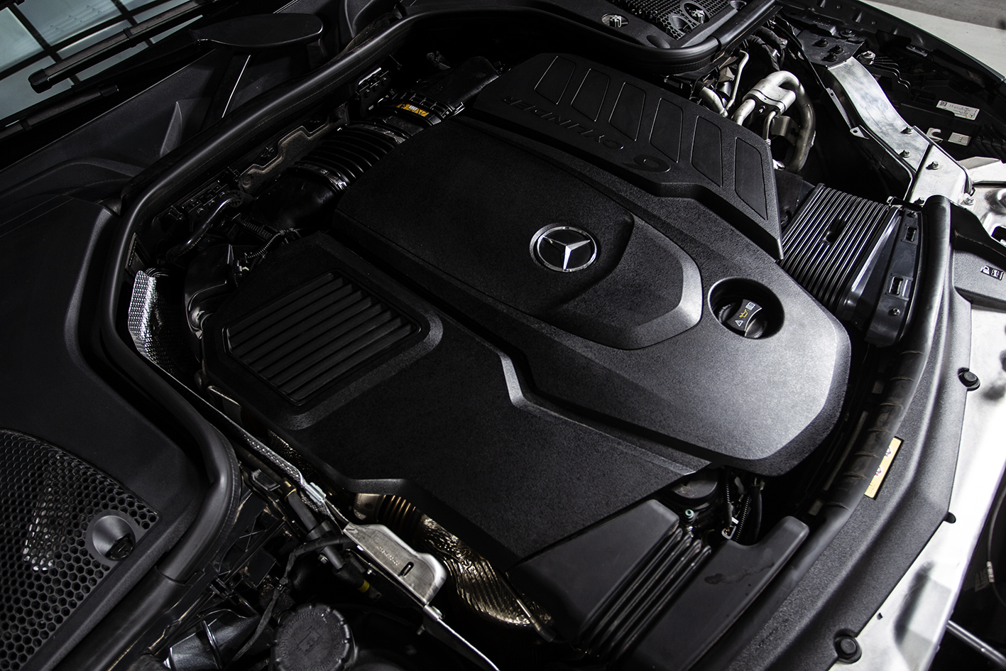 Mercedes-Benz / CLS 350 4Matic