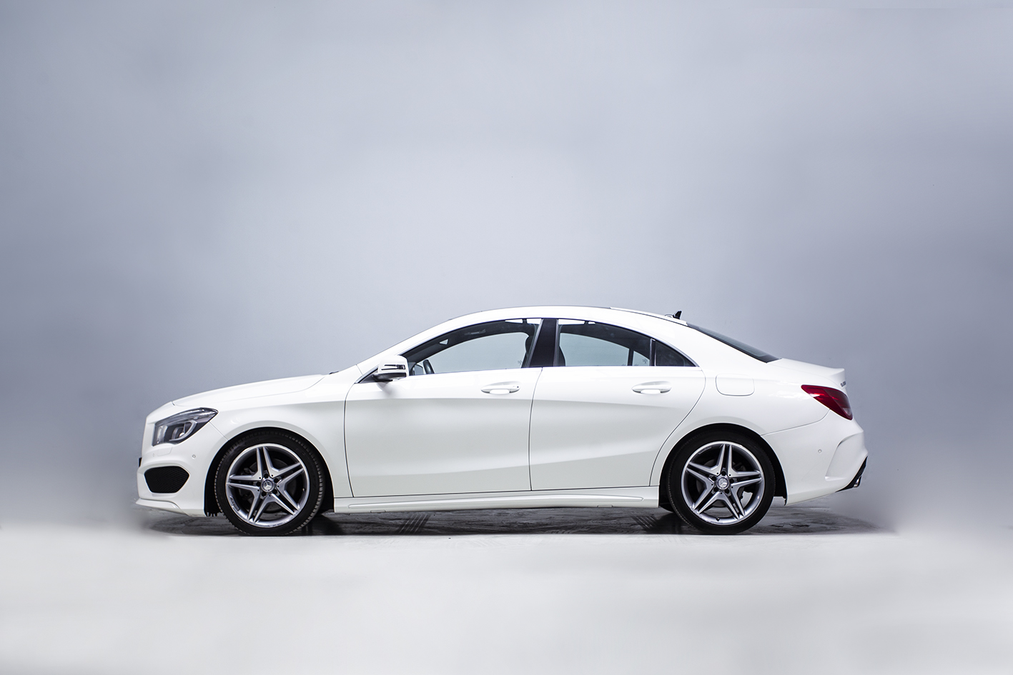 Mercedes-Benz / CLA 250 AMG