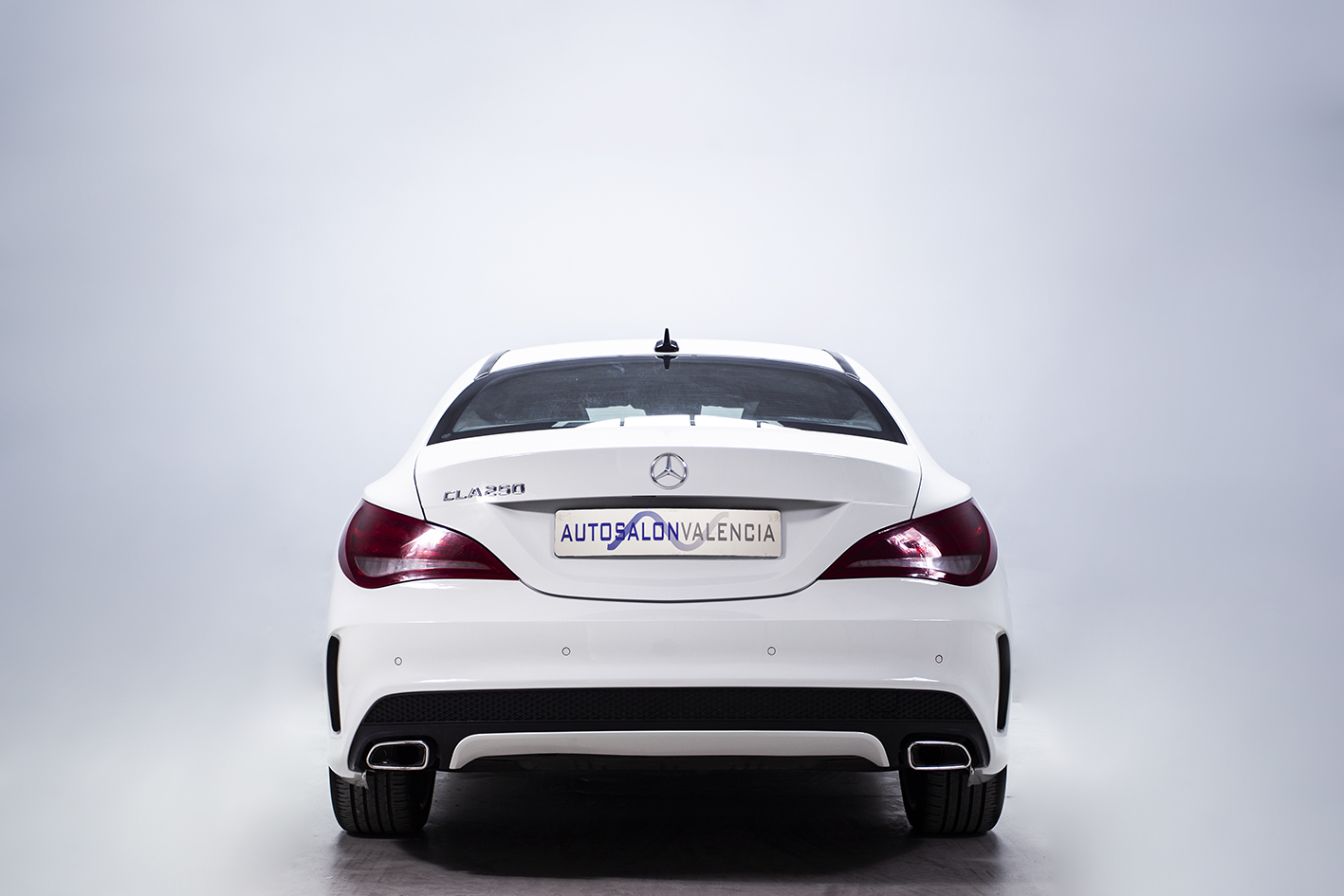 Mercedes-Benz / CLA 250 AMG