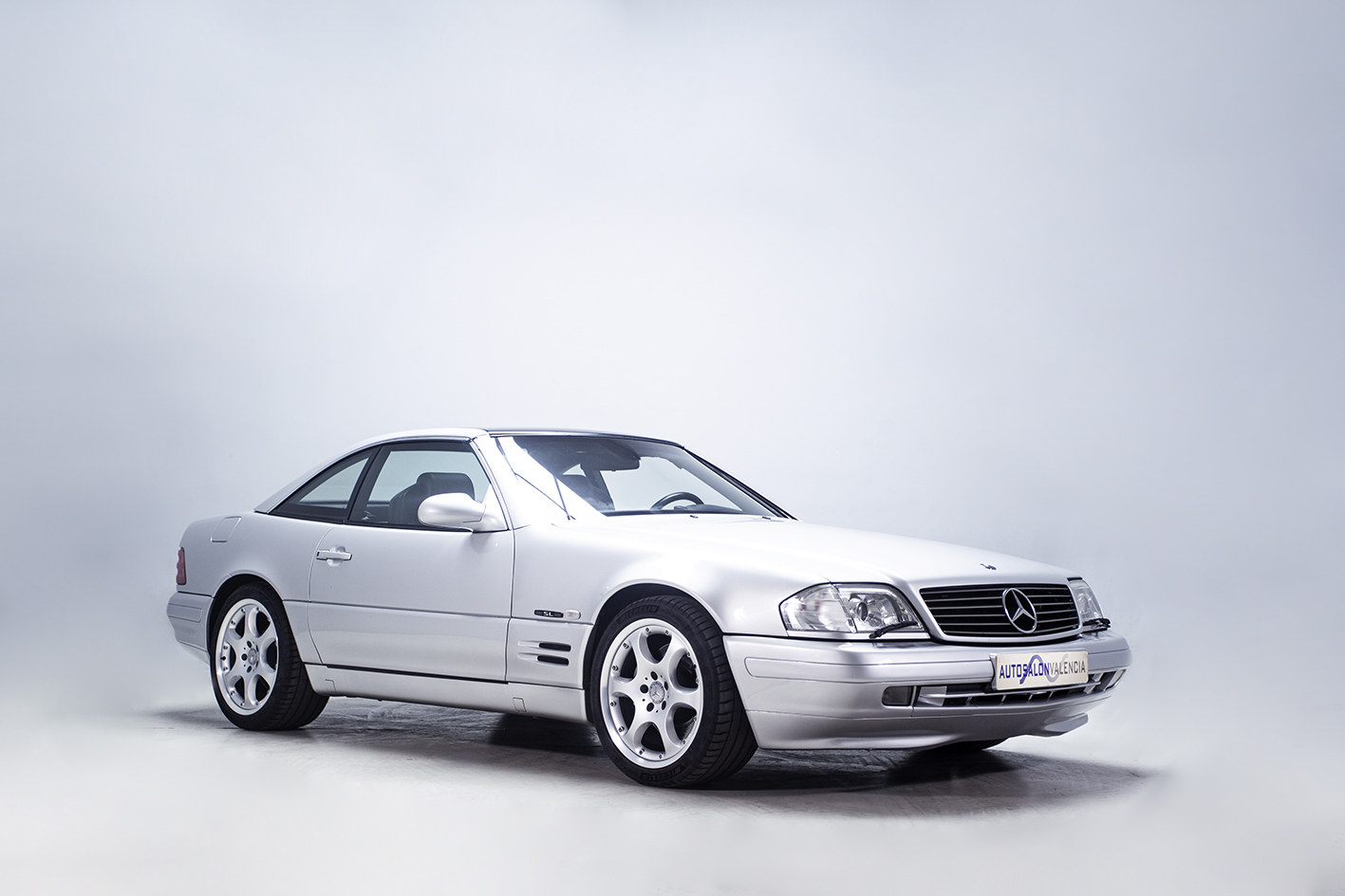 Mercedes-Benz / SL 500  