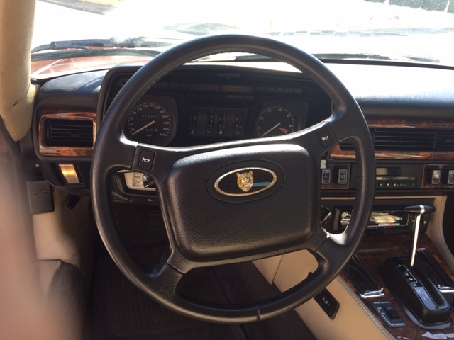 Jaguar / XJS V12 295CV