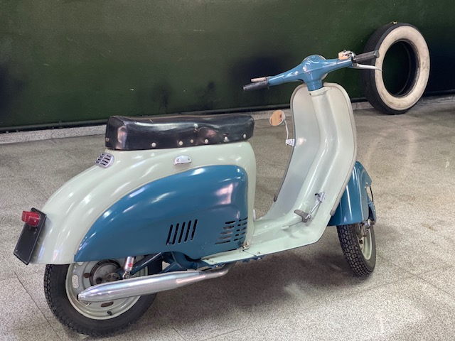 Motobic  / Motobic stela 100