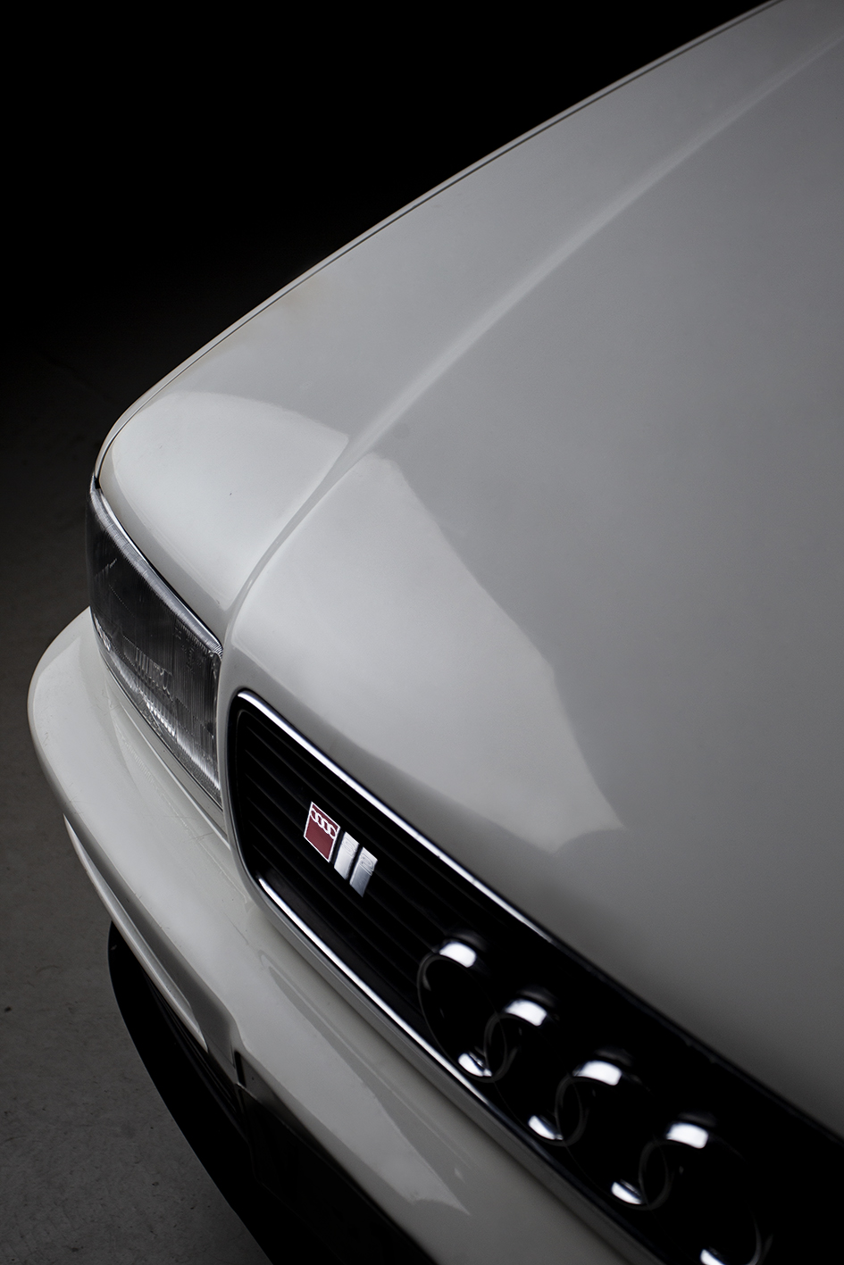 Audi / Coupe 2.6