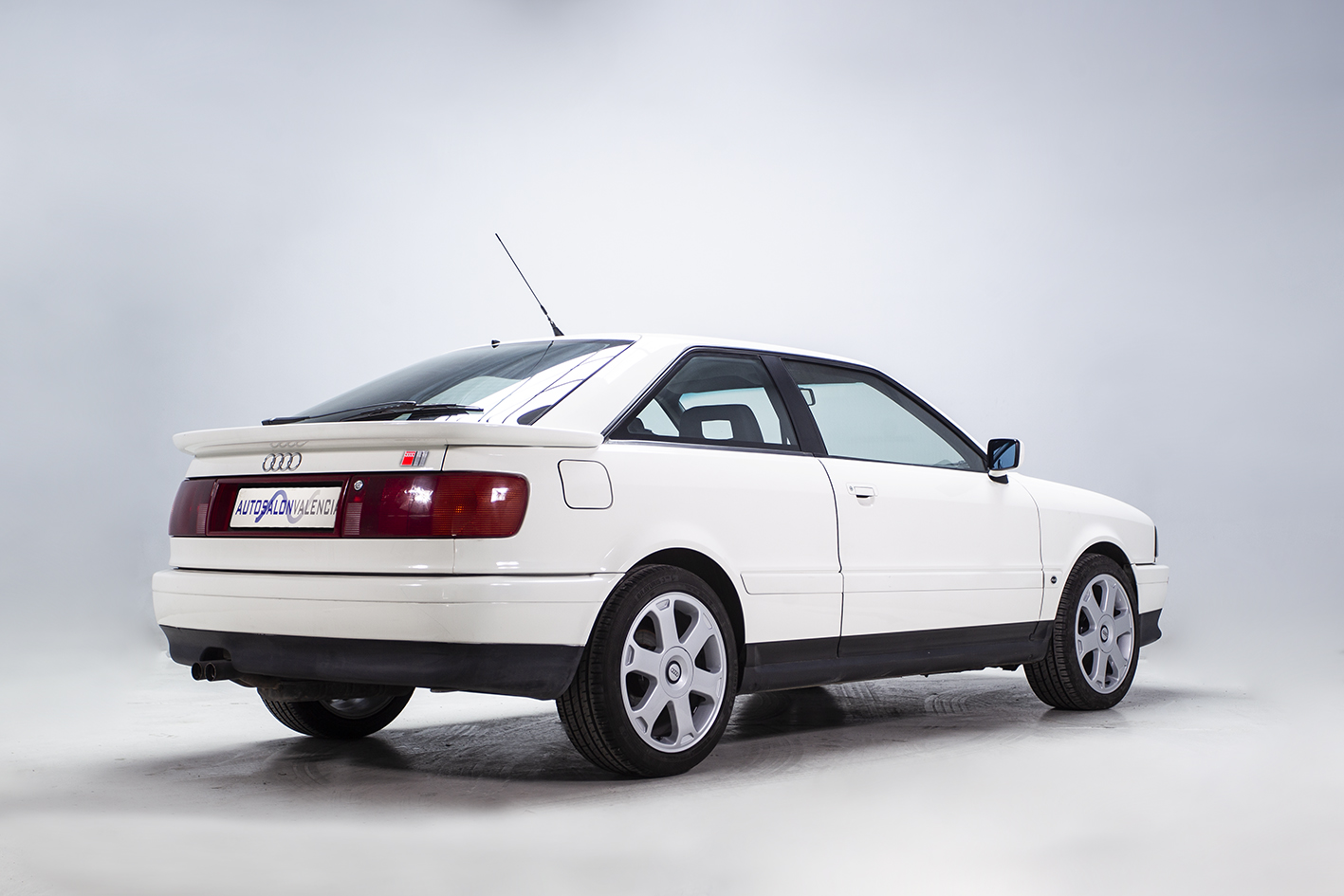 Audi / Coupe 2.6