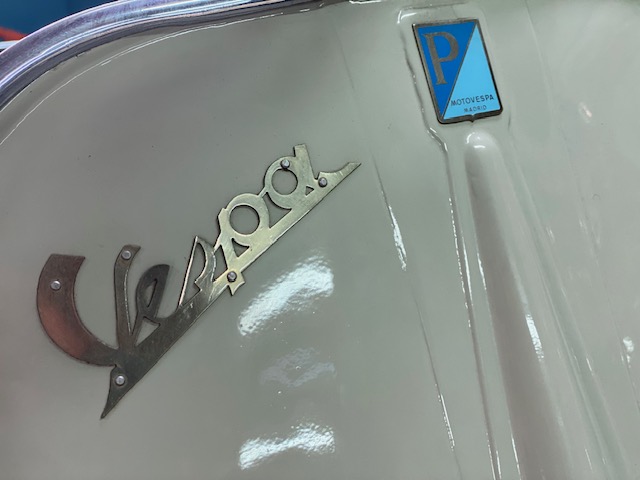 Vespa / Vespa 125 faro bajo